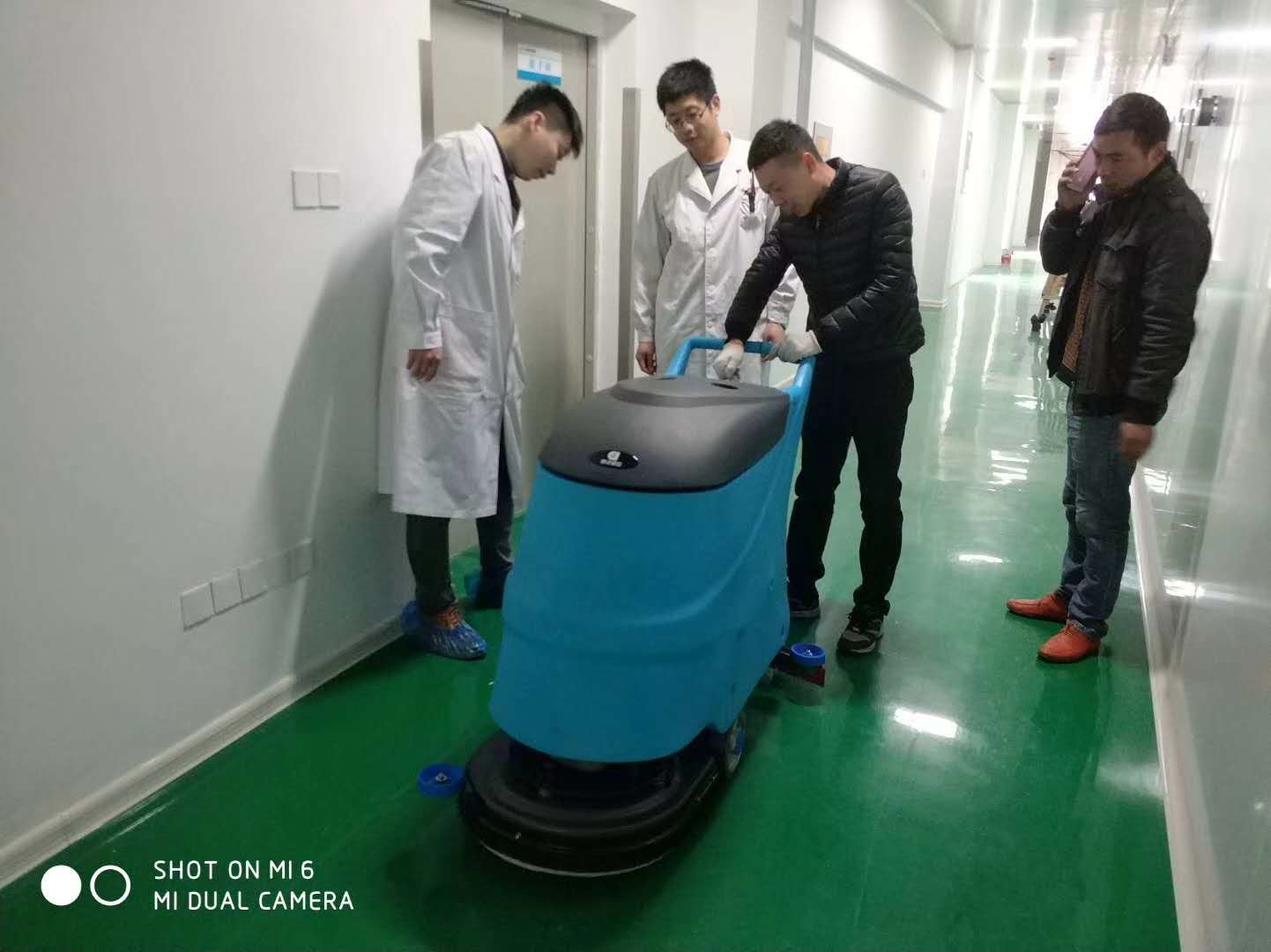  水泥地面的油污用什么能清理掉？是它？ 是它？ 還是它？42